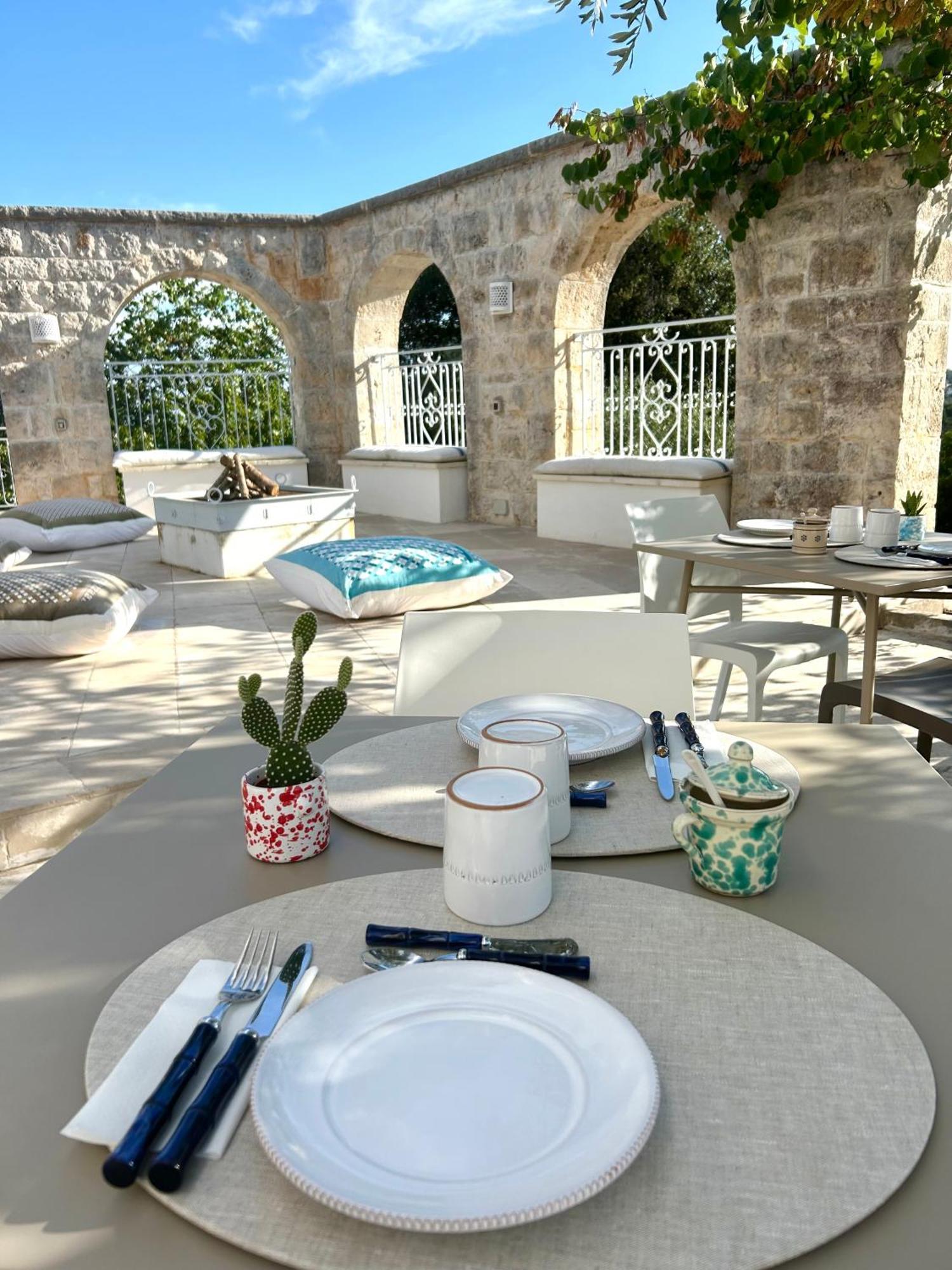 Bed and Breakfast Il Trullo Di Simona Locorotondo Exterior foto