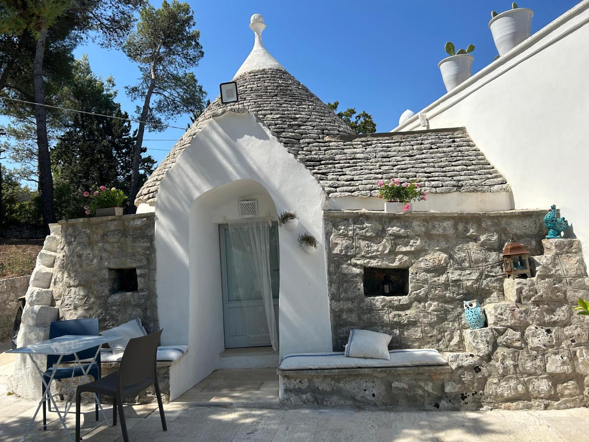 Bed and Breakfast Il Trullo Di Simona Locorotondo Exterior foto